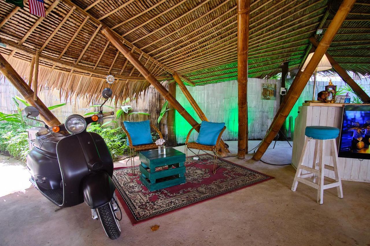 Beach House Camp Na Chom Thian Εξωτερικό φωτογραφία
