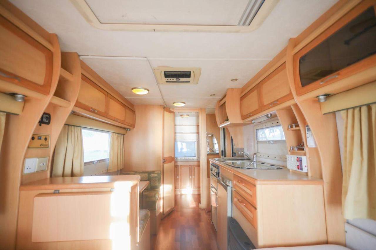 Beach House Camp Na Chom Thian Εξωτερικό φωτογραφία